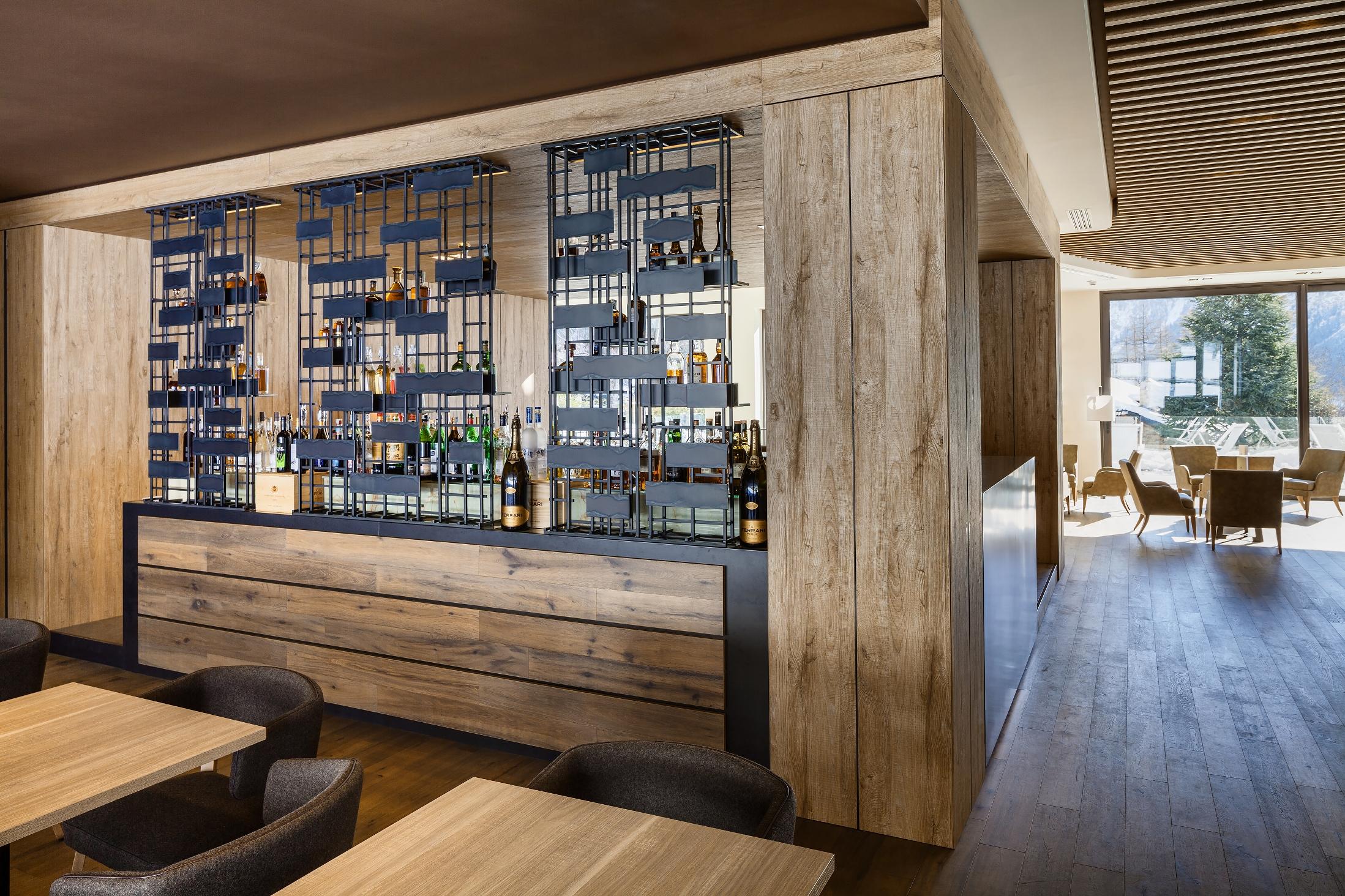 Grand Hotel Courmayeur Mont Blanc, By R Collection Hotels Bagian luar foto
